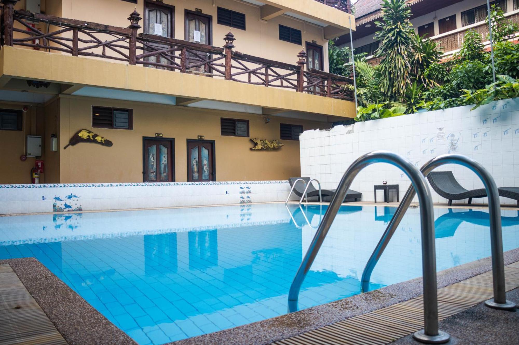 S.K. House 1 Hotell Chiang Mai Exteriör bild